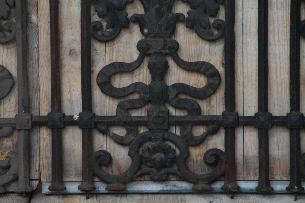 Grilles en fonte 7 pièces – Image 3