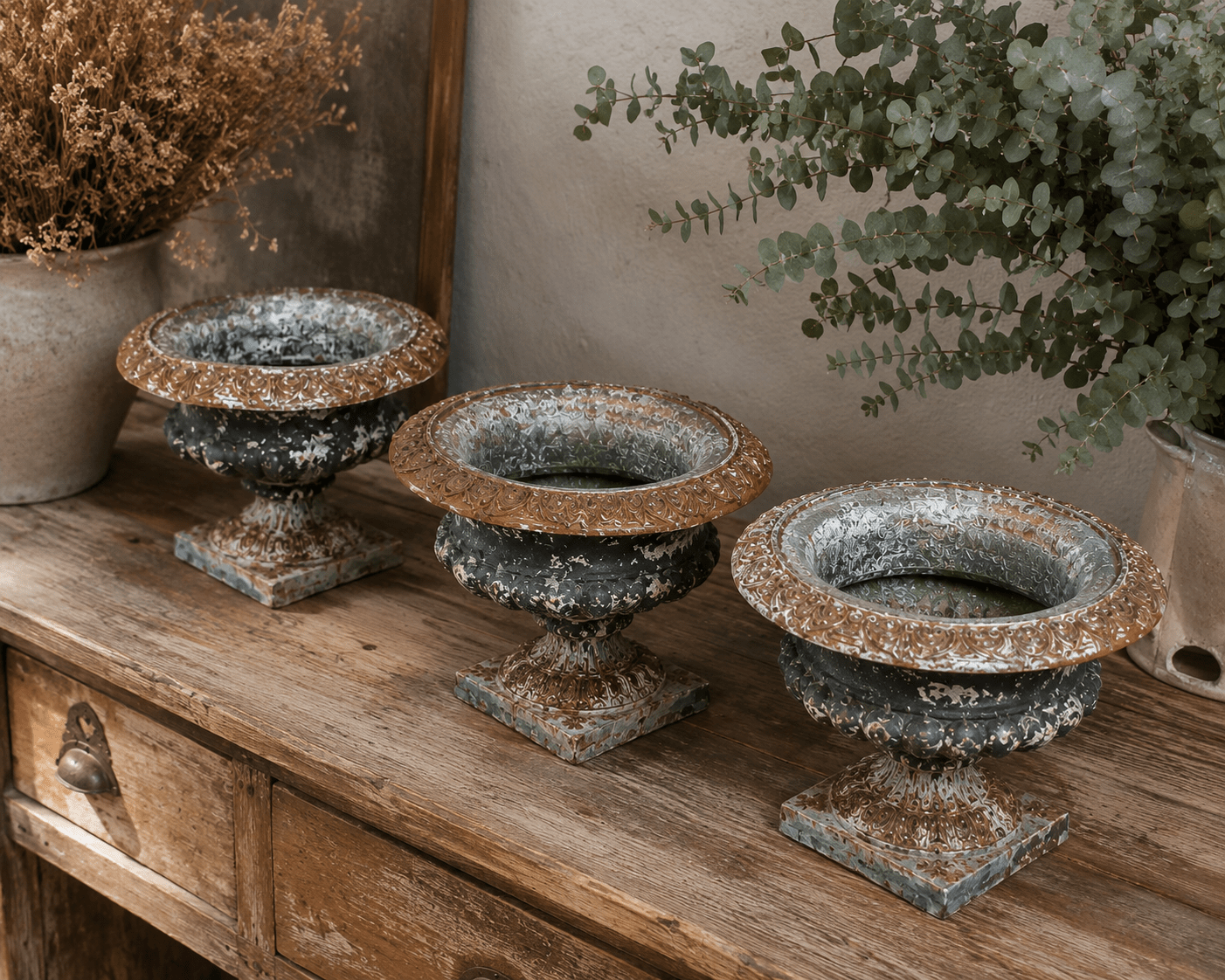 3 vasques de jardin anciennes en fonte – Style Médicis / Classique – Image 8