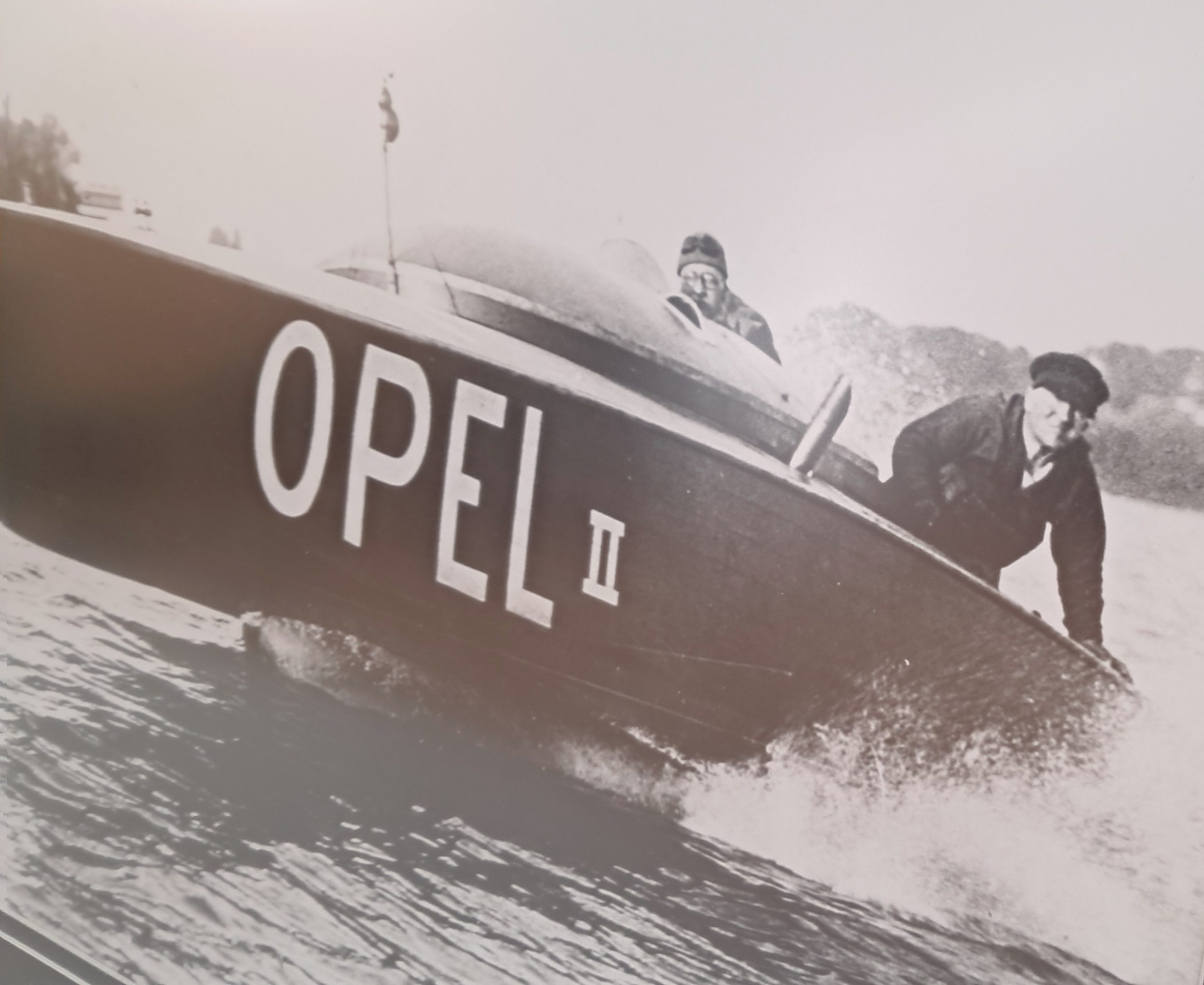 Photographie Fritz von Opel – Image 2
