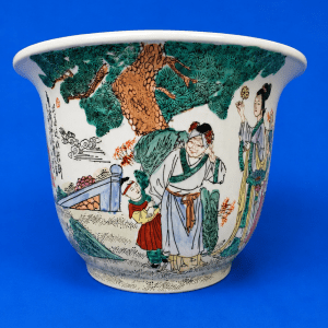 Deux Cache-pot en porcelaine chinoise